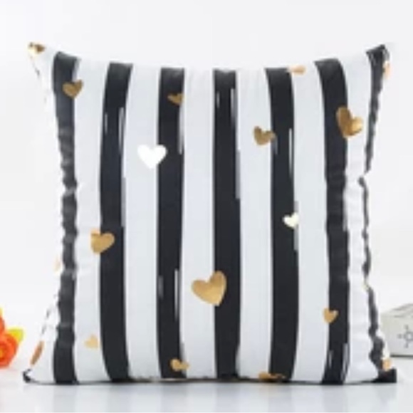 Christmas / trendy  pillows - Picture 5 of 9